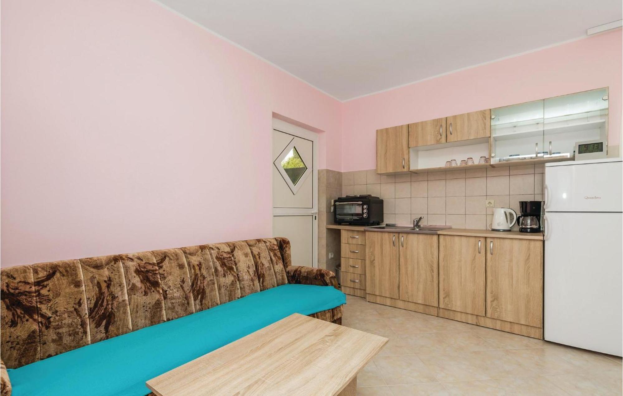 Gorgeous Apartment In Matulji With Kitchen エクステリア 写真